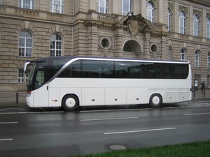 Pasaieru prvadjumi autobuss Setra